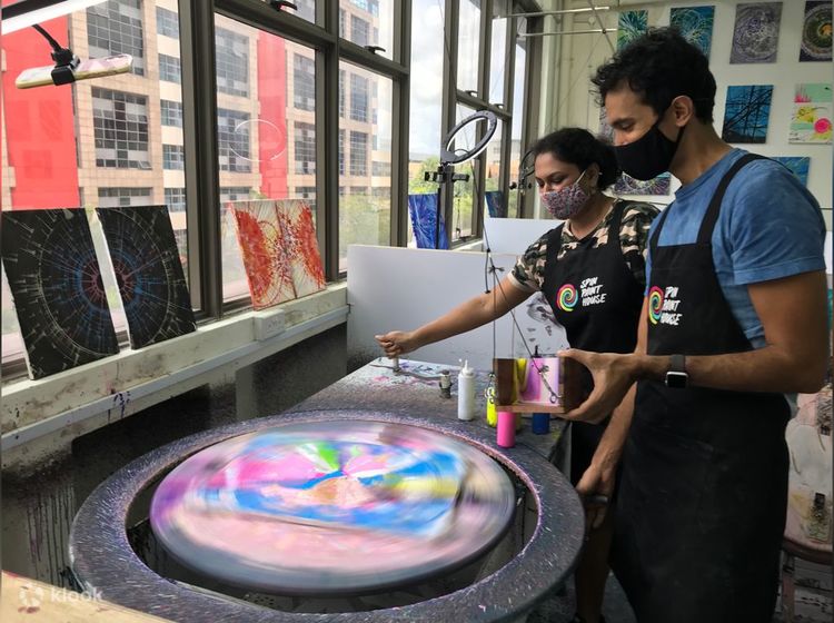Spin Art with Spin Paint House - Klook Singapore