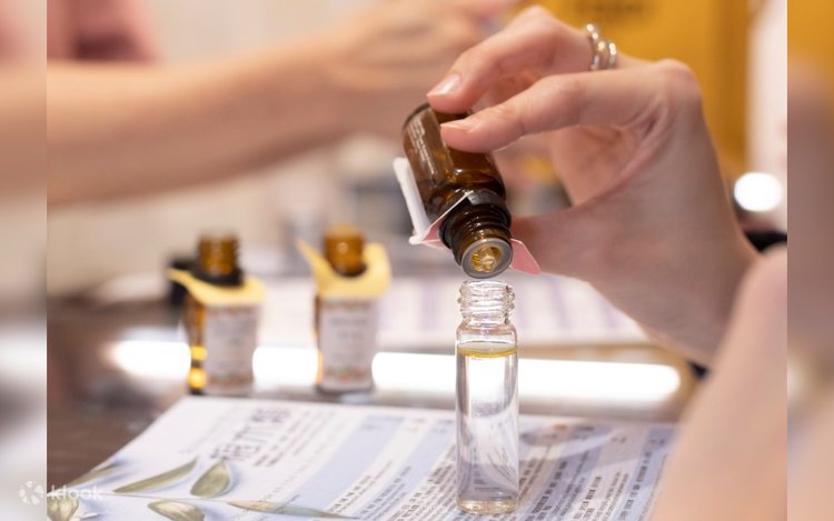 Bengkel Parfum Alami dan Minyak Aroma di Sheung Wan, Hong Kong Klook  Indonesia