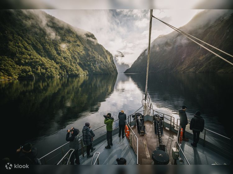Doubtful Sound Wilderness Cruise Tour from Queenstown New Zealand
