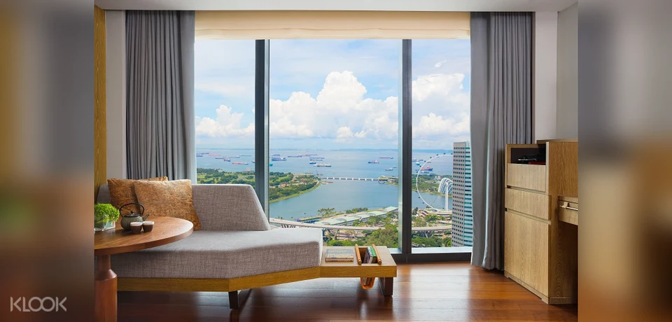 Andaz Singapore Staycation with Breakfast and SGD100 FB Dining Credit on Klook Exclusive