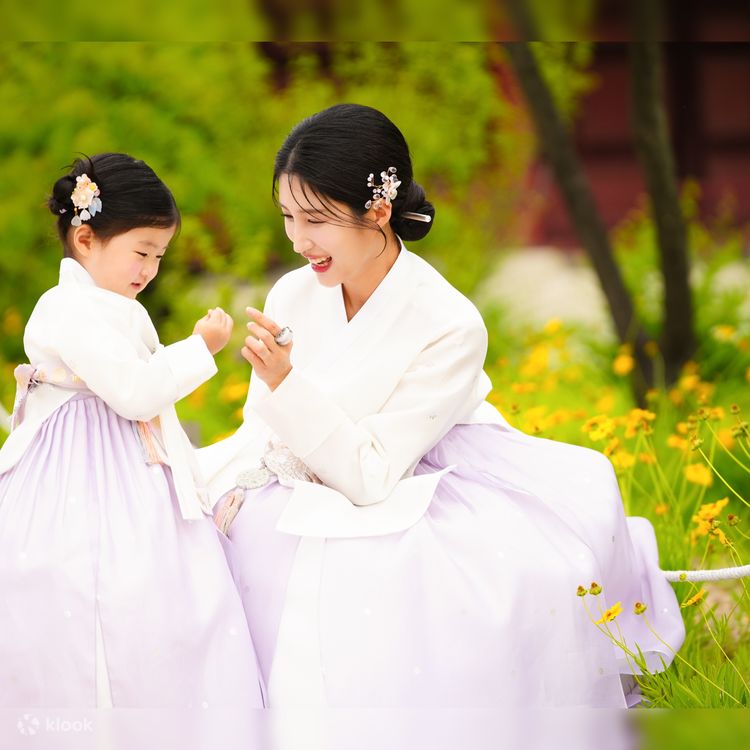 Wear hanbok deals