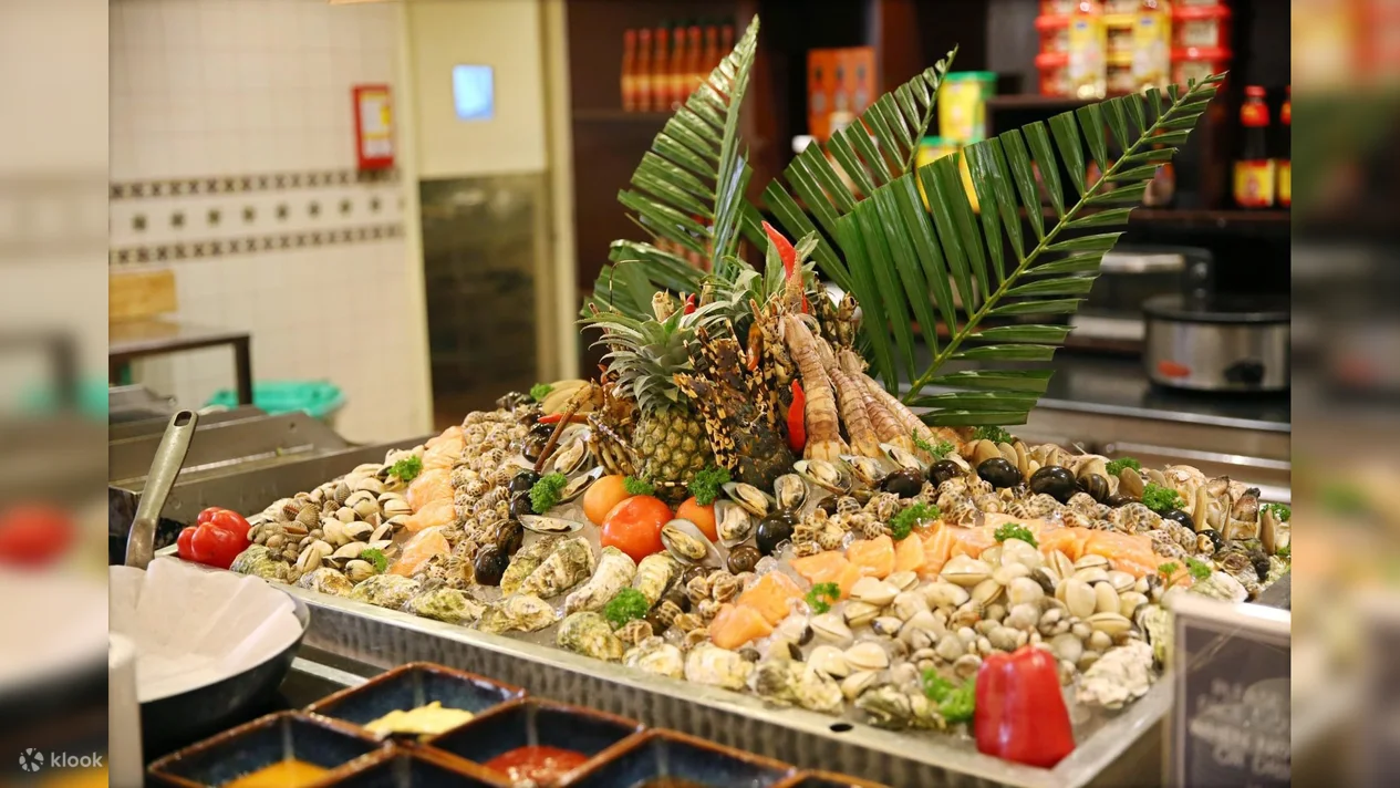 Buffet khách sạn Sheraton Hanoi