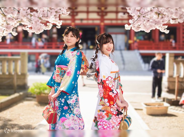 [Kimono and Yukata Experience Center Hanayaka] Recommended experience in  autumn and winter! A 3-minute walk from Sensoji Temple in Tokyo. Chinese