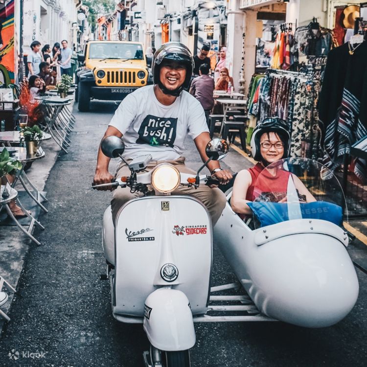 シンガポール サイドカー（ベスパ）でめぐるヘリテージツアーの