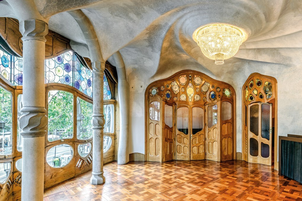 Klook Presents Casa Batlló Interior Design Through Antoni Gaudis Eyes Klook Travel Blog 1983