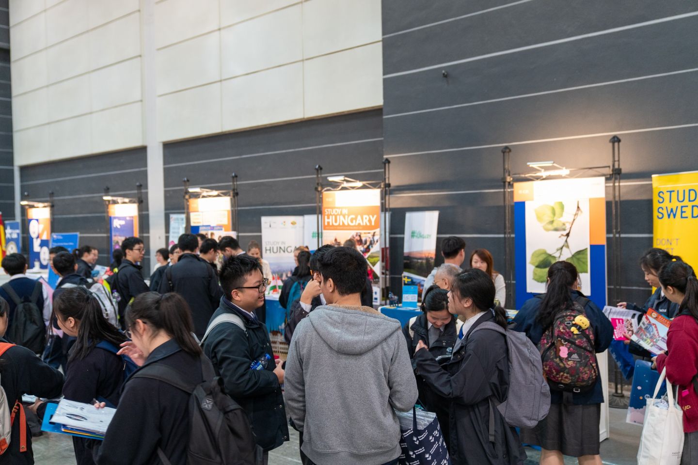 d8c1f308b5aebbabd75e5919fef562e03