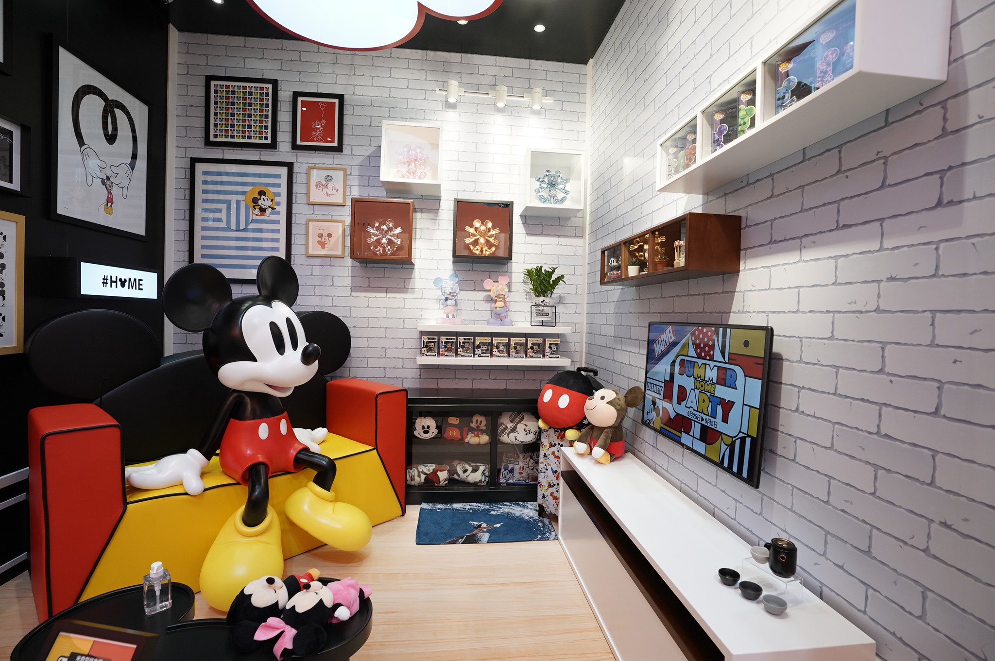 Disney Summer Home Party|MegaBox
