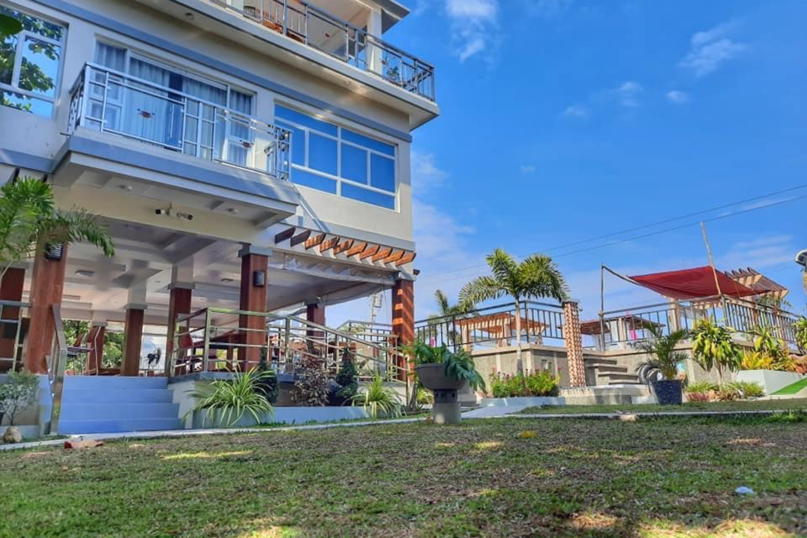 Youhan Beach Resort by Cocotel in San Antonio | 2025 Updated prices ...