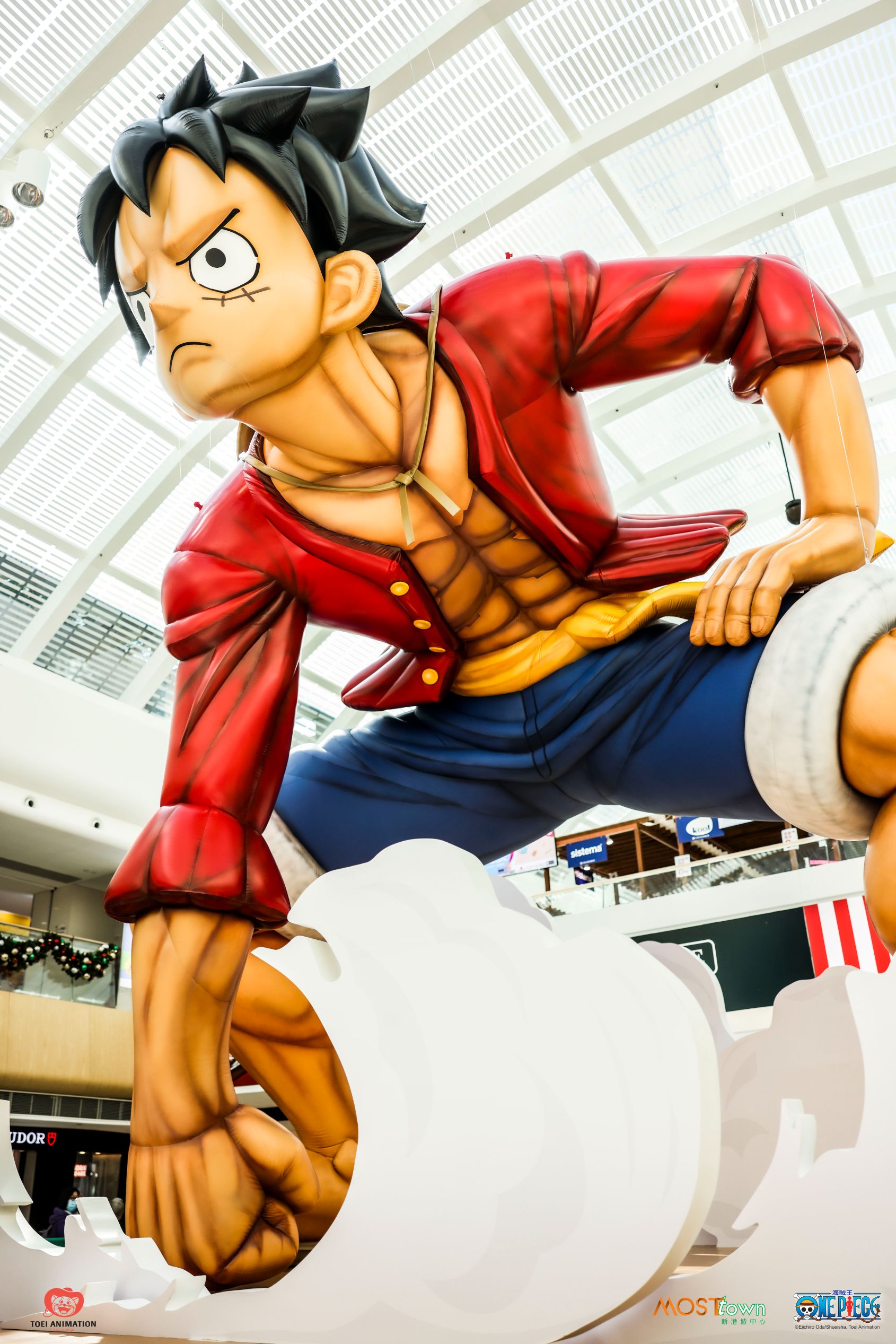 定必引來豔羡目光