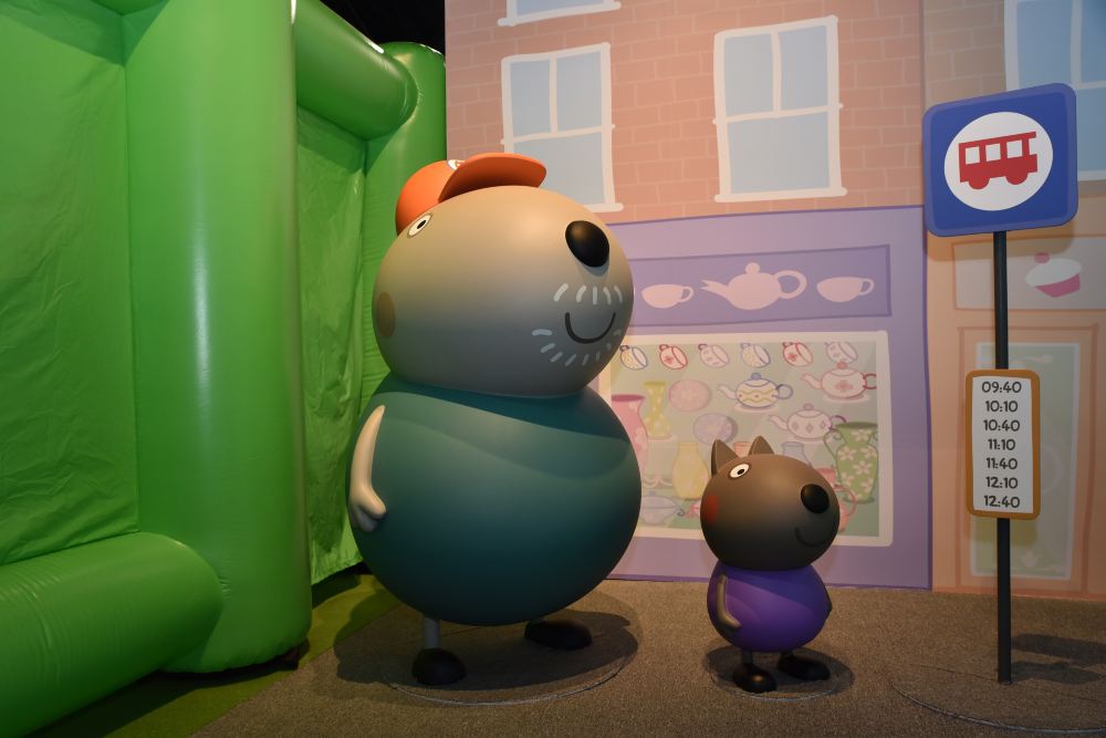 0356v1200094r8e377905_Z_1000_0