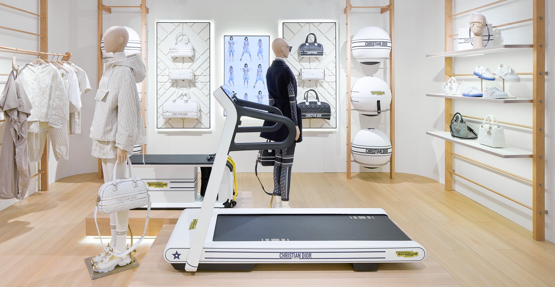 The Dior Vibe Pop-Up Stores feature the Dior and Technogym Limited Edition  pieces🏋🏻 #dior #diortechnogym #diorpopup #diorvibe
