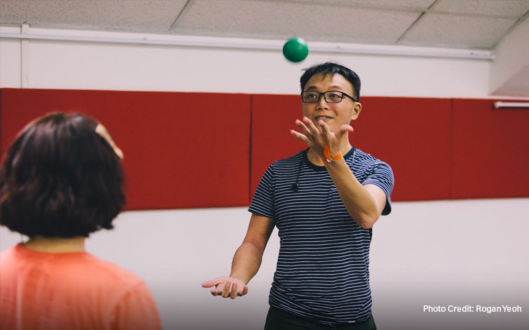 2-ball-juggling-workshop-01