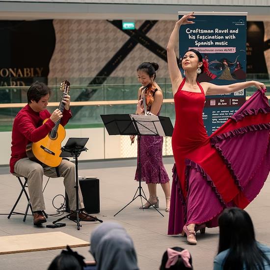 The Glasshouse comes ALIVE ! Haydn and the String