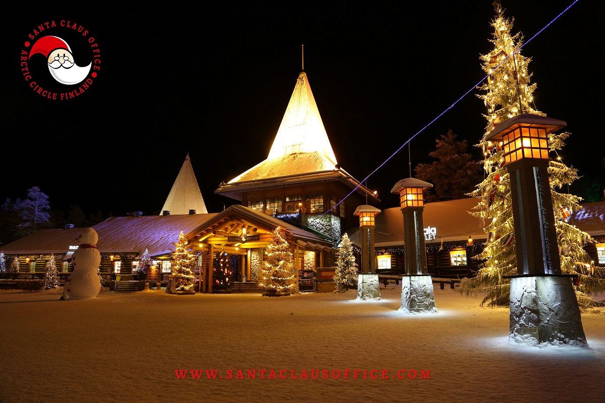 Rovaniemi in Finland is known as the hometown of Santa Claus位於芬蘭羅瓦涅米著名的聖誕老人村