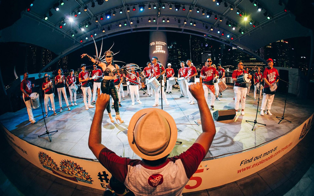 bloco-singapura-and-friends-01