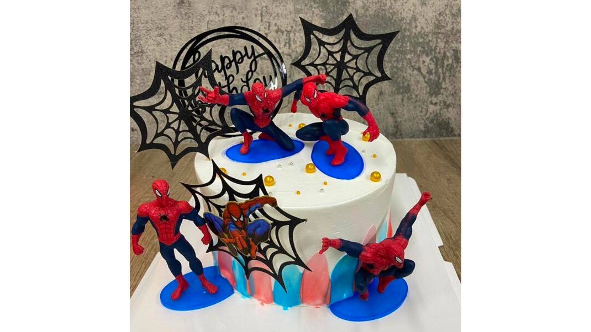 Total 35+ imagen decoracion de pasteles spiderman - Abzlocal.mx