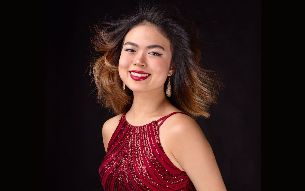 the-flipside-of-an-opera-singer-01