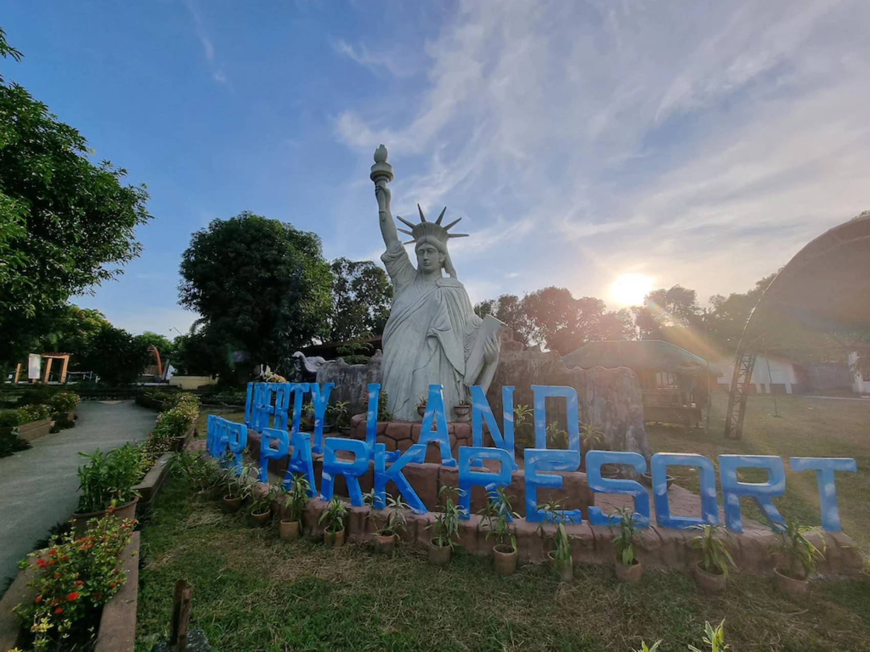 Libertyland Waterpark Resort by Cocotel in Mabalacat | 2023 Updated prices,  deals - Klook Singapore