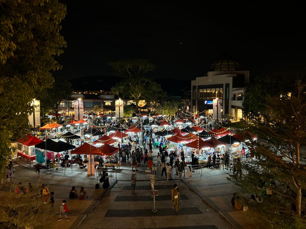 2022_DBHalloweenNightMarket