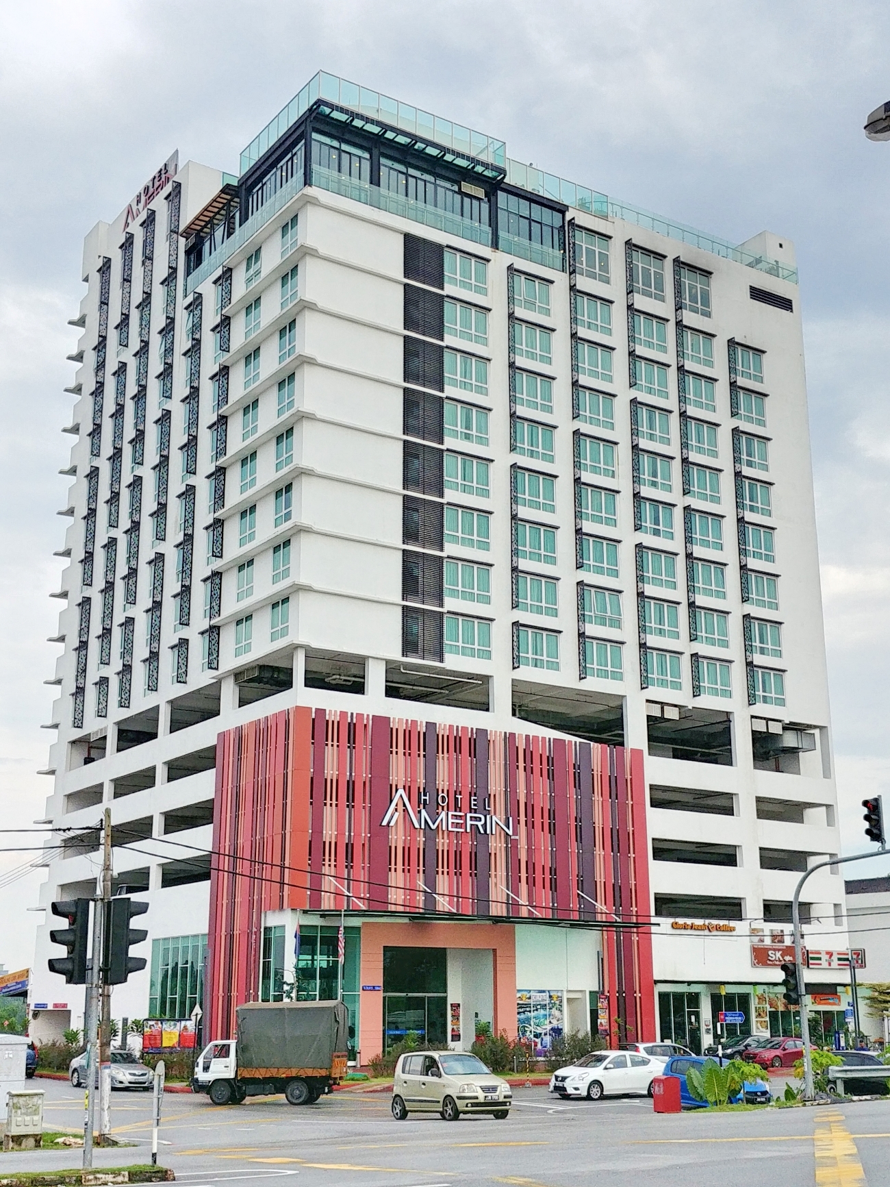 Amerin hotel to store legoland