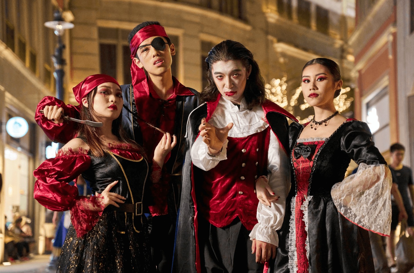 10月28日及31日晚上更有「萬聖節嘩鬼巡遊」