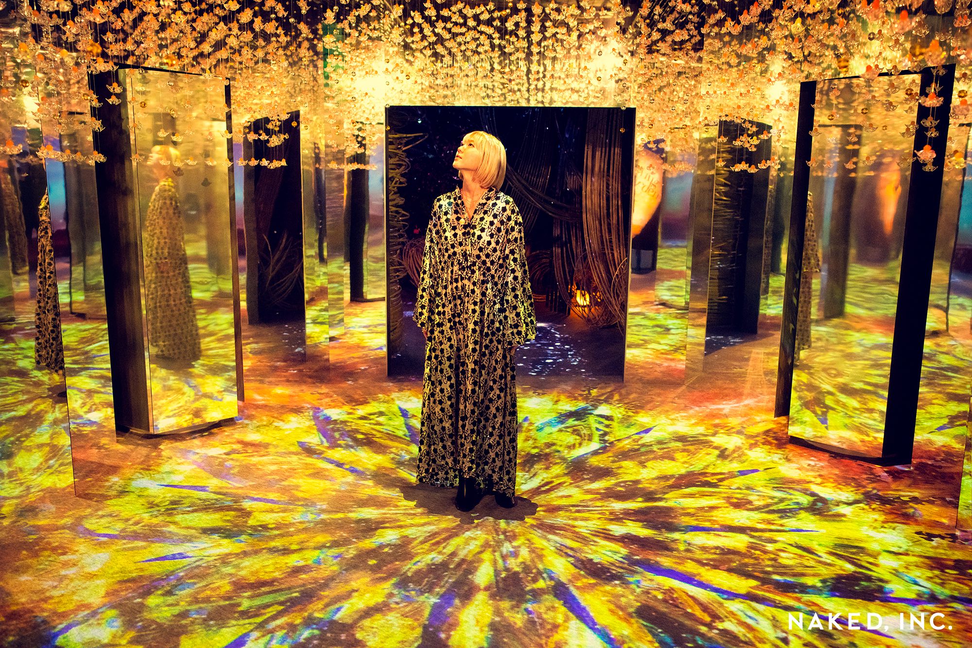 「NAKED FLOWERS花之舞光影展」7大必看展區-BLOOMING GARDEN盛綻花園見證花的成長秘密!