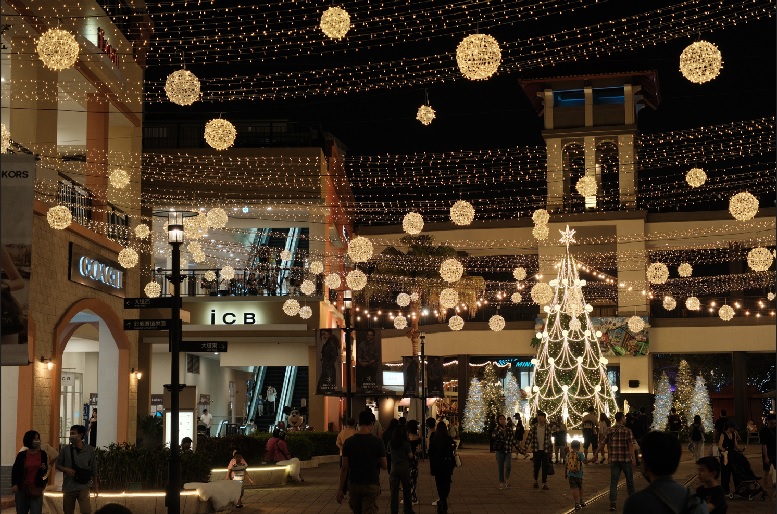 SKM Park Outlets 高雄草衙森林耶誕村夢幻的森林系打卡點登場！