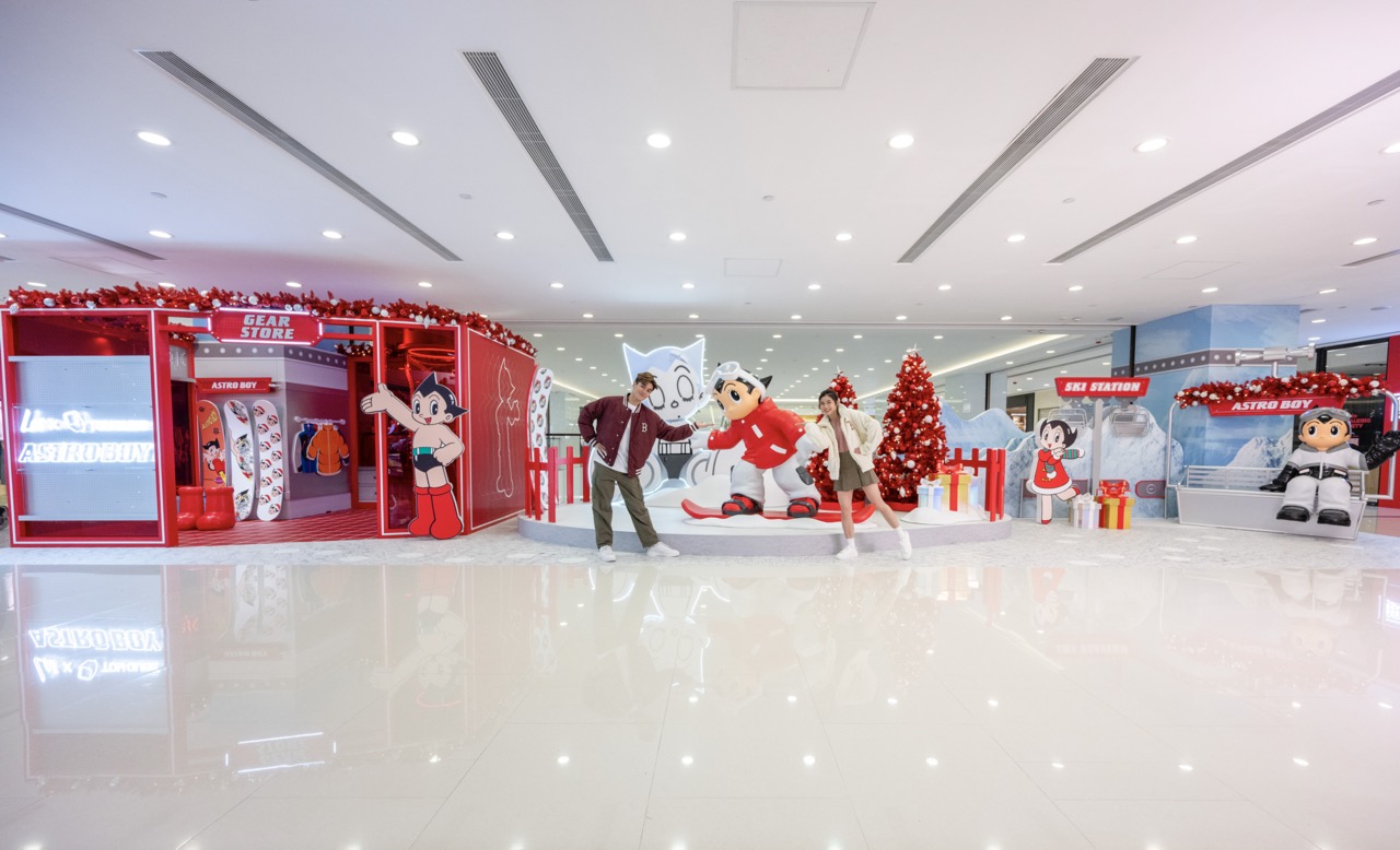 Join Astro Boy for an Energetic Skiing Tour at LCX this Christmas!