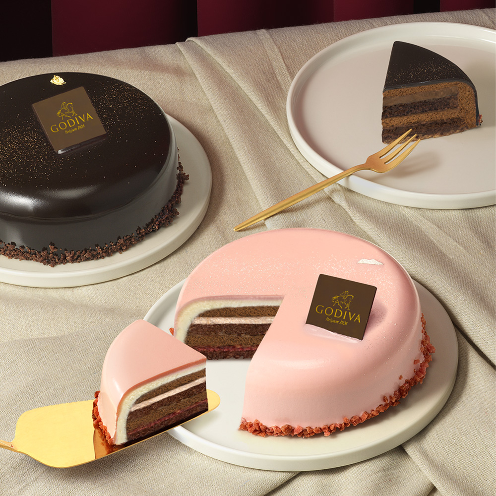 GODIVA | Signature Dark Chocolate Hazelnut Praline Cake | Strawberry Raspberry Chocolate Cake | Pick Up at Multiple Branches | Exclusive 23% off | 