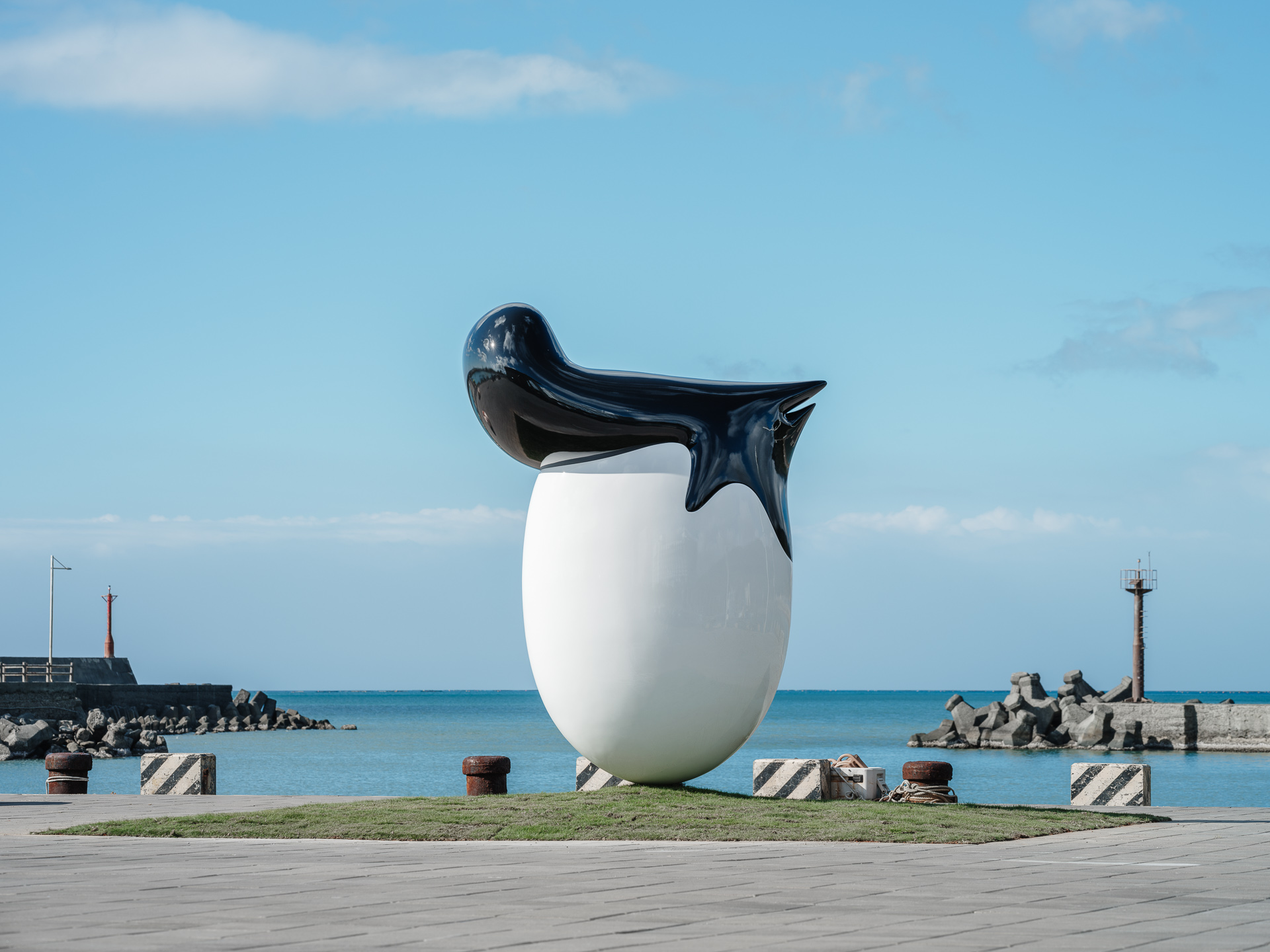 高人氣的清水久和，其作品「攝政王(Regent)」雕塑於2019年瀬戸内國際藝術節獲得小豆島人氣第1名