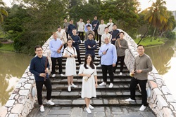 18 Live on the Lawn Chinese Wind and Percussion Music by Reverberance