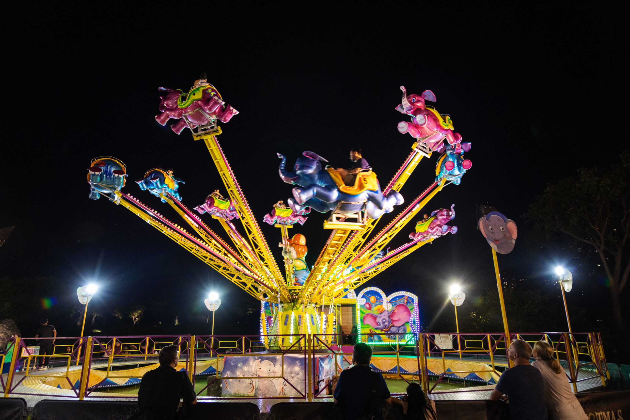 Flying-Dumbo-Night-scaled