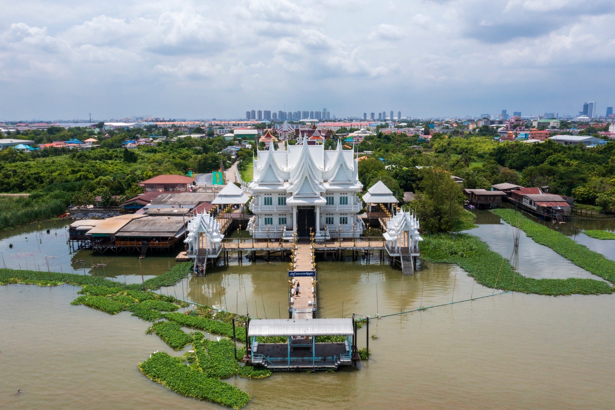 กาลนาน ริเวอร์ไซด์ รีสอร์ท(Kalanan Riverside Resort) ในจังหวัดนนทบุรี ...