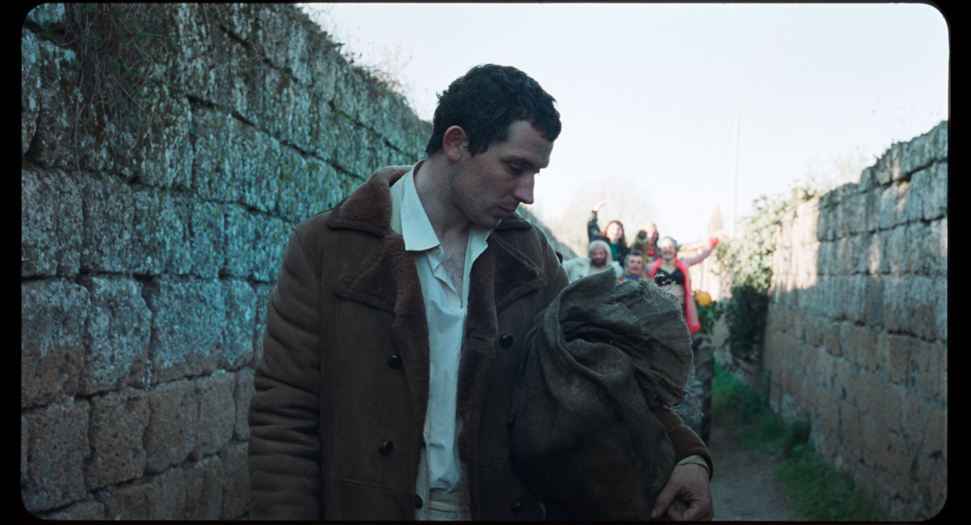 《盜墓奇美拉》（La Chimera）