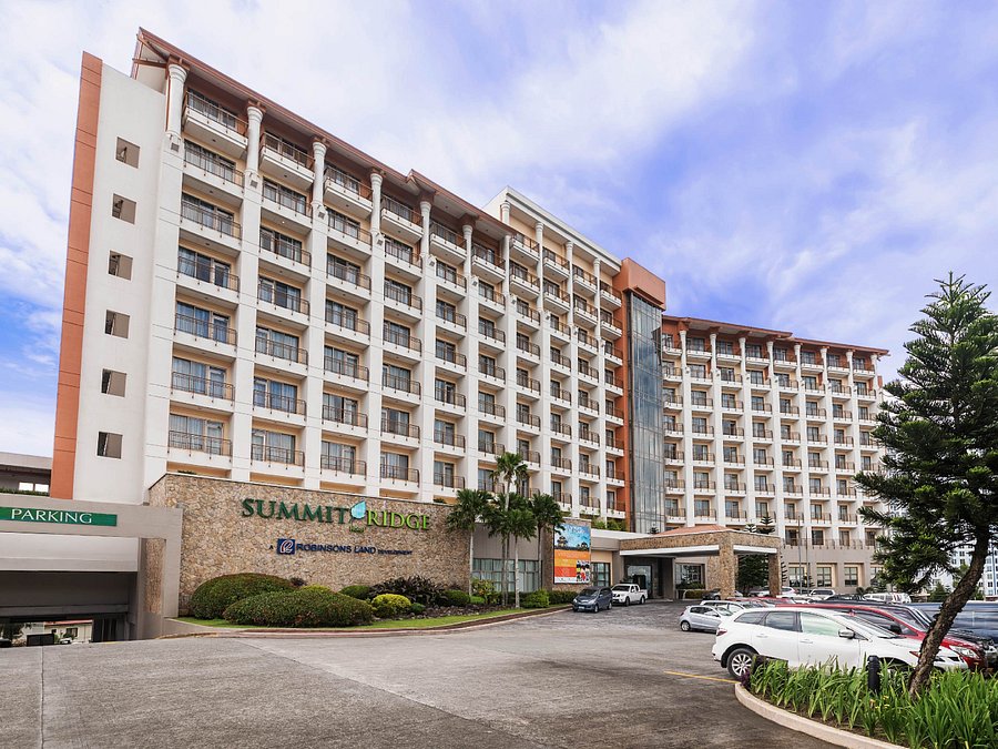 Summit Ridge Tagaytay "Newly Renovated"