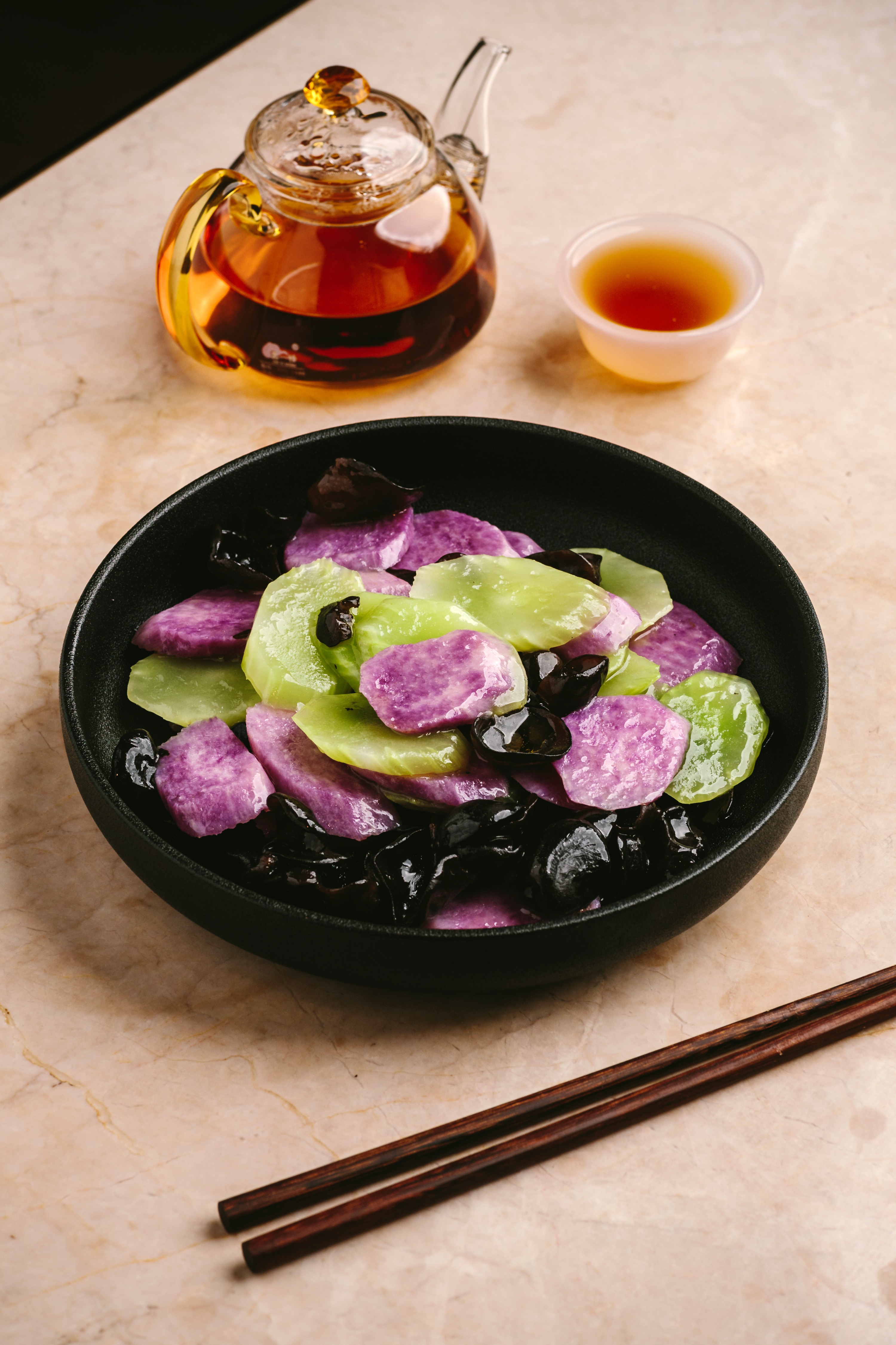 紫淮山小炒 Sauteed Purple Yam, Celtuce and Black Fungus