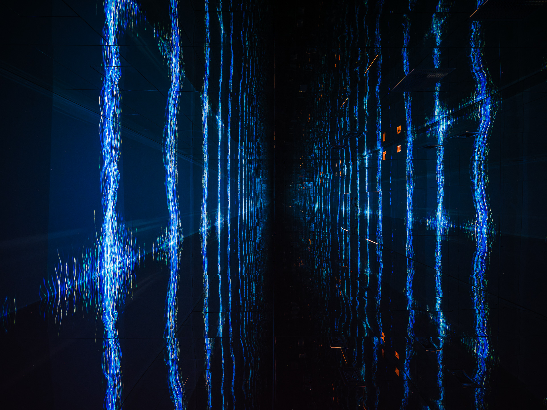 2024屏東夏日狂歡祭「怪獸訓練所」-在南臺灣最大夢幻的無限鏡像世界「怪獸巢穴」與怪獸共舞，體驗無限空間的奇妙魅力