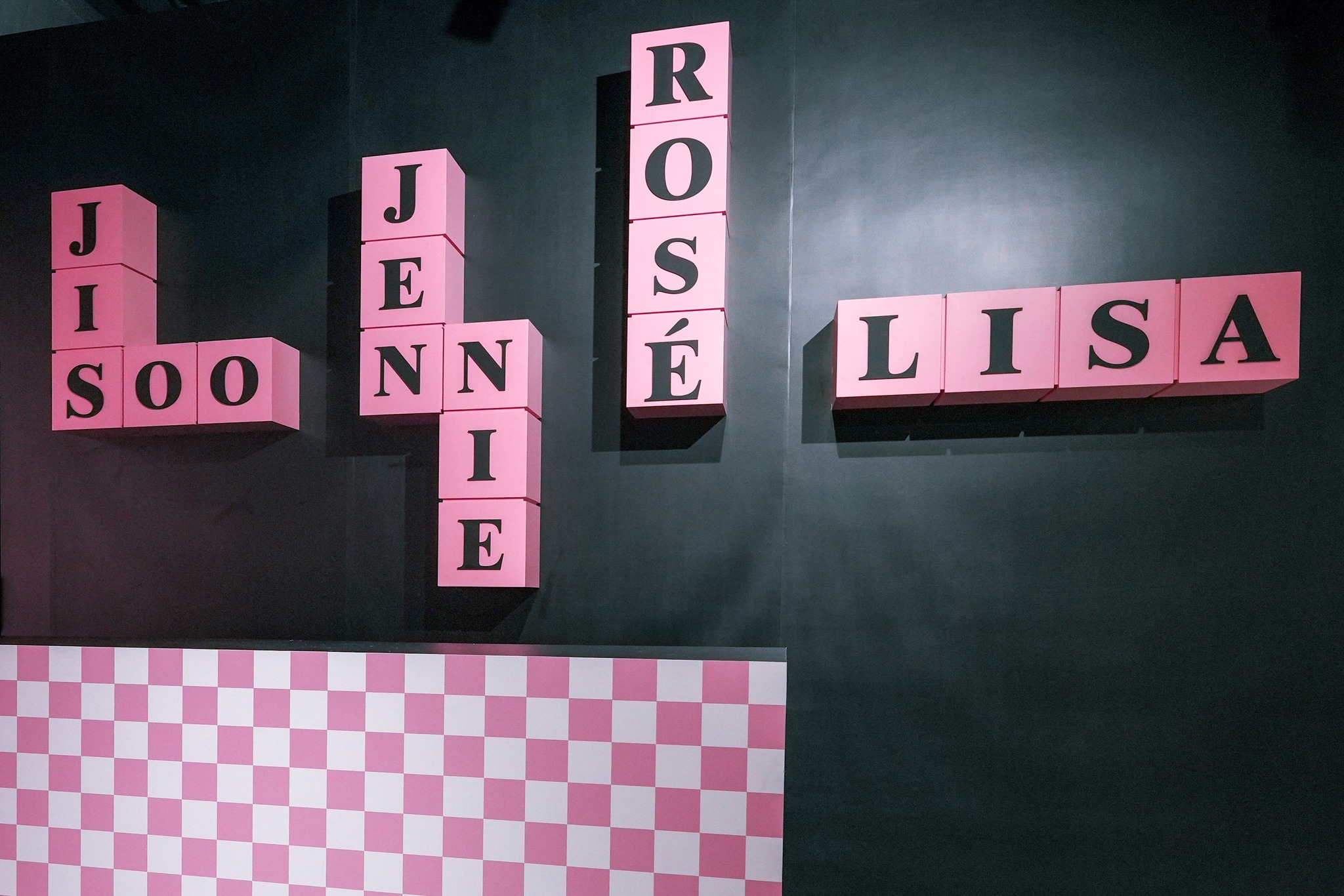 BLACKPINK THE GAME Physical Pop-up Store