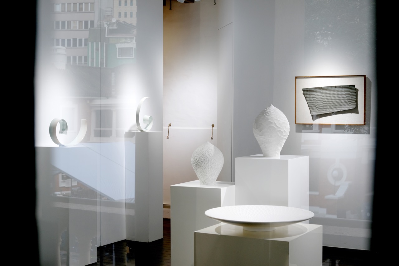 Touch ceramics 1 large