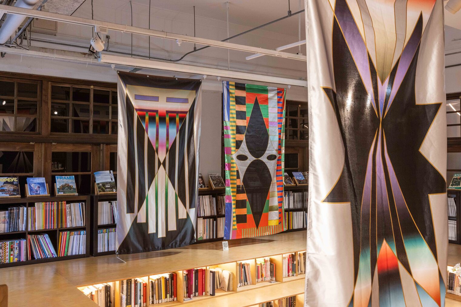 2024 台灣設計週首次規劃夥伴國，與波蘭平面設計基金會合作，同場加映《字母與象徵：波蘭設計的情感地圖》