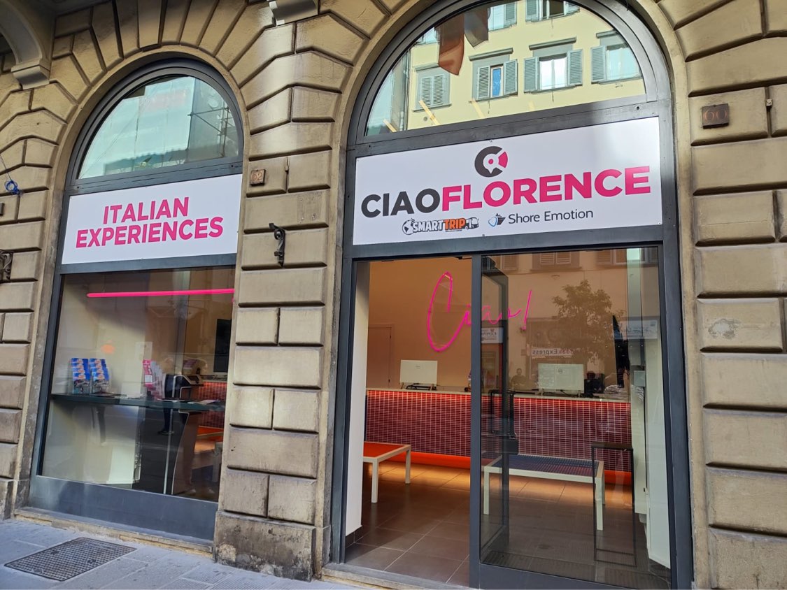 NEW MEETING POINT_ Via Cavour 18 BLACK