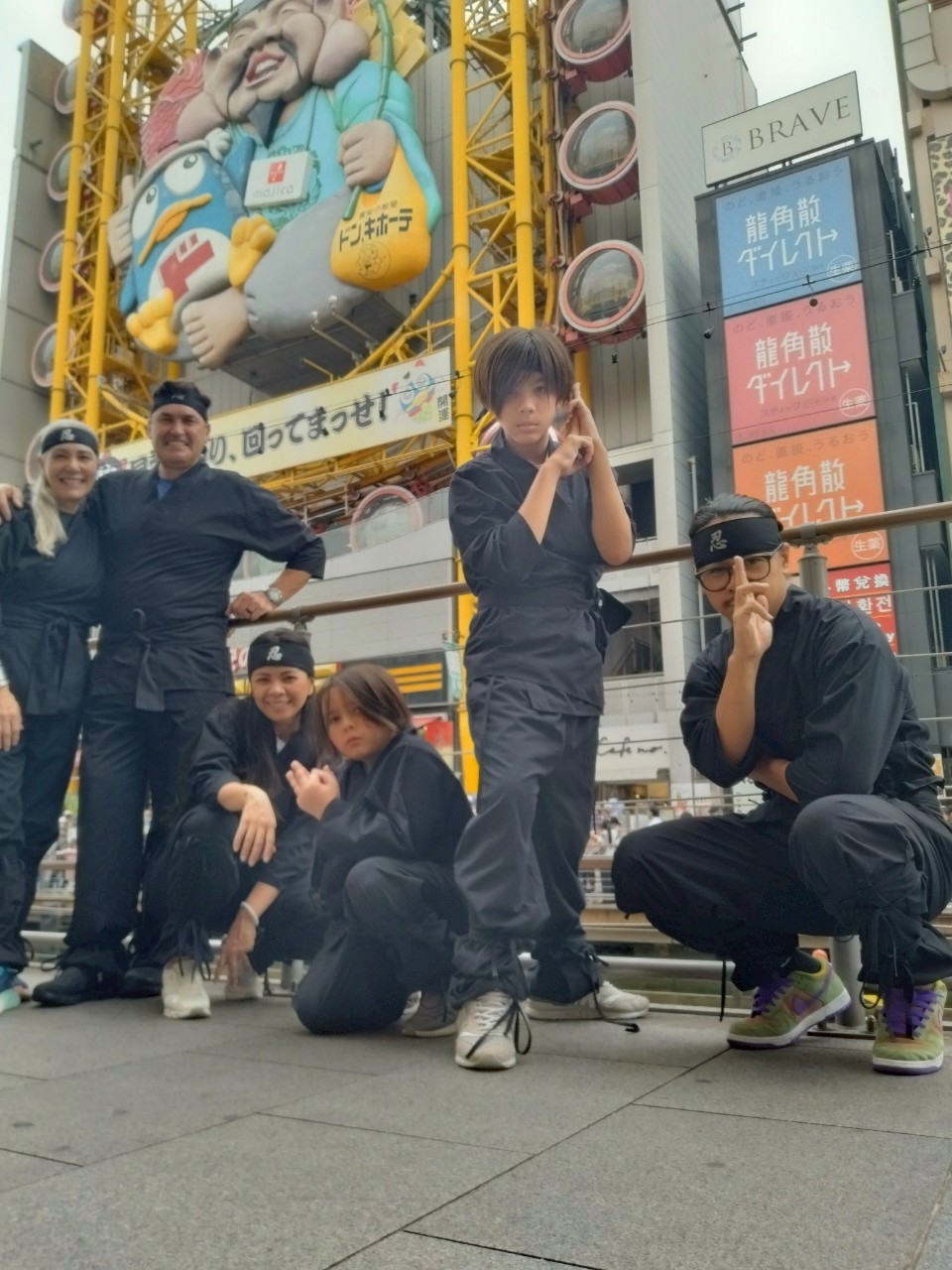 LINE_ALBUM_大阪道頓堀 許可取り 寫真7_250710_2