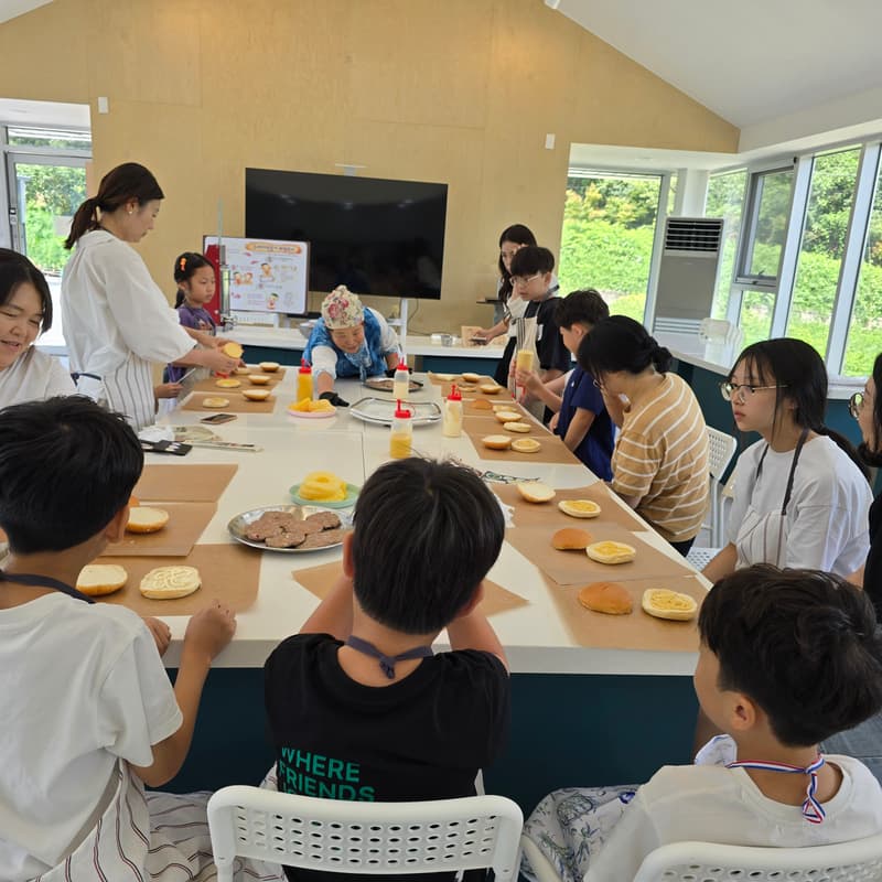 meetings-20250904055958286-36067k