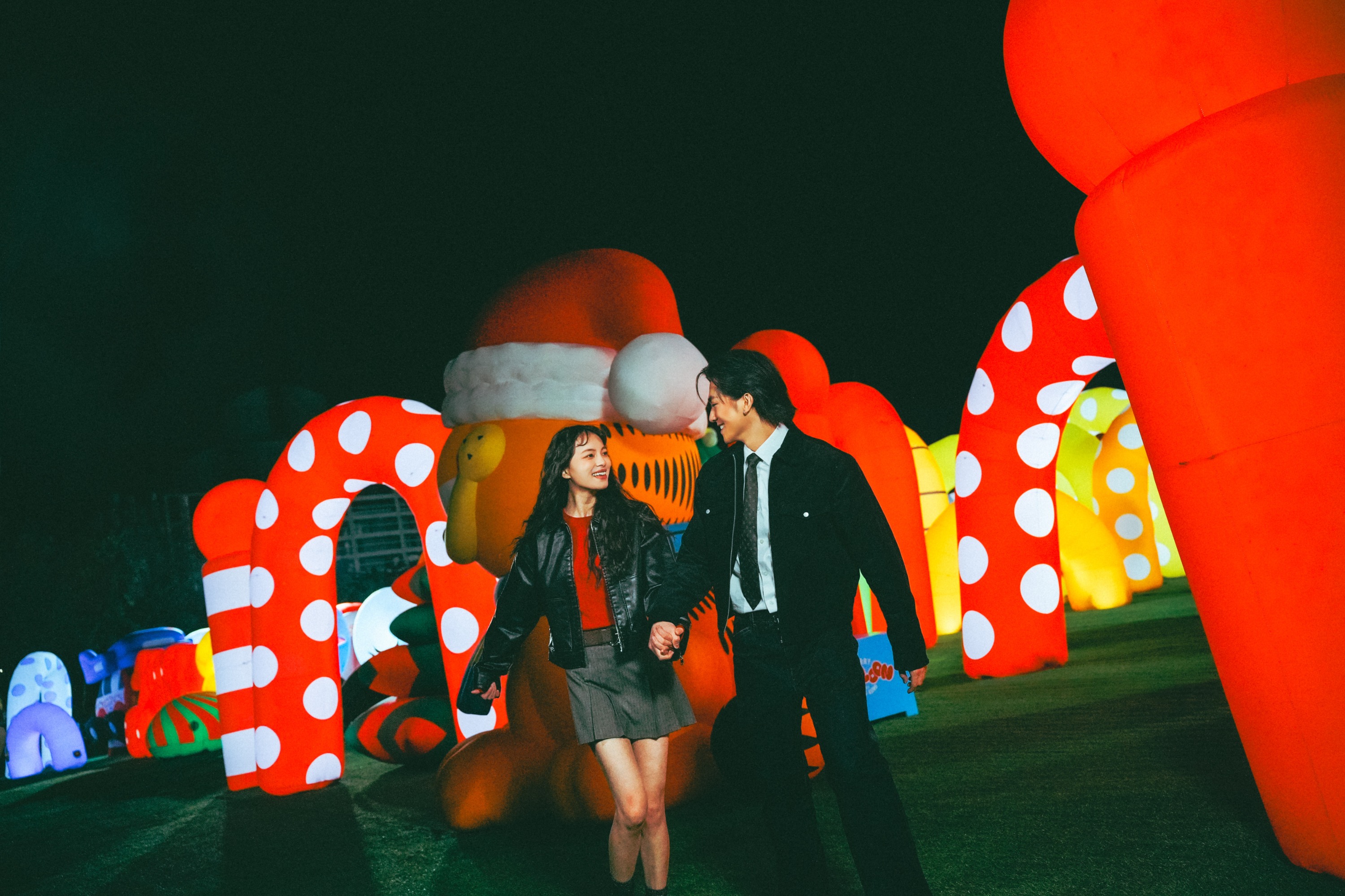 Merry Balloon Park“ Riesiger traumhafter aufblasbarer Vergnügungspark -  Klook, Vereinigte Staaten, image size:3000x2000