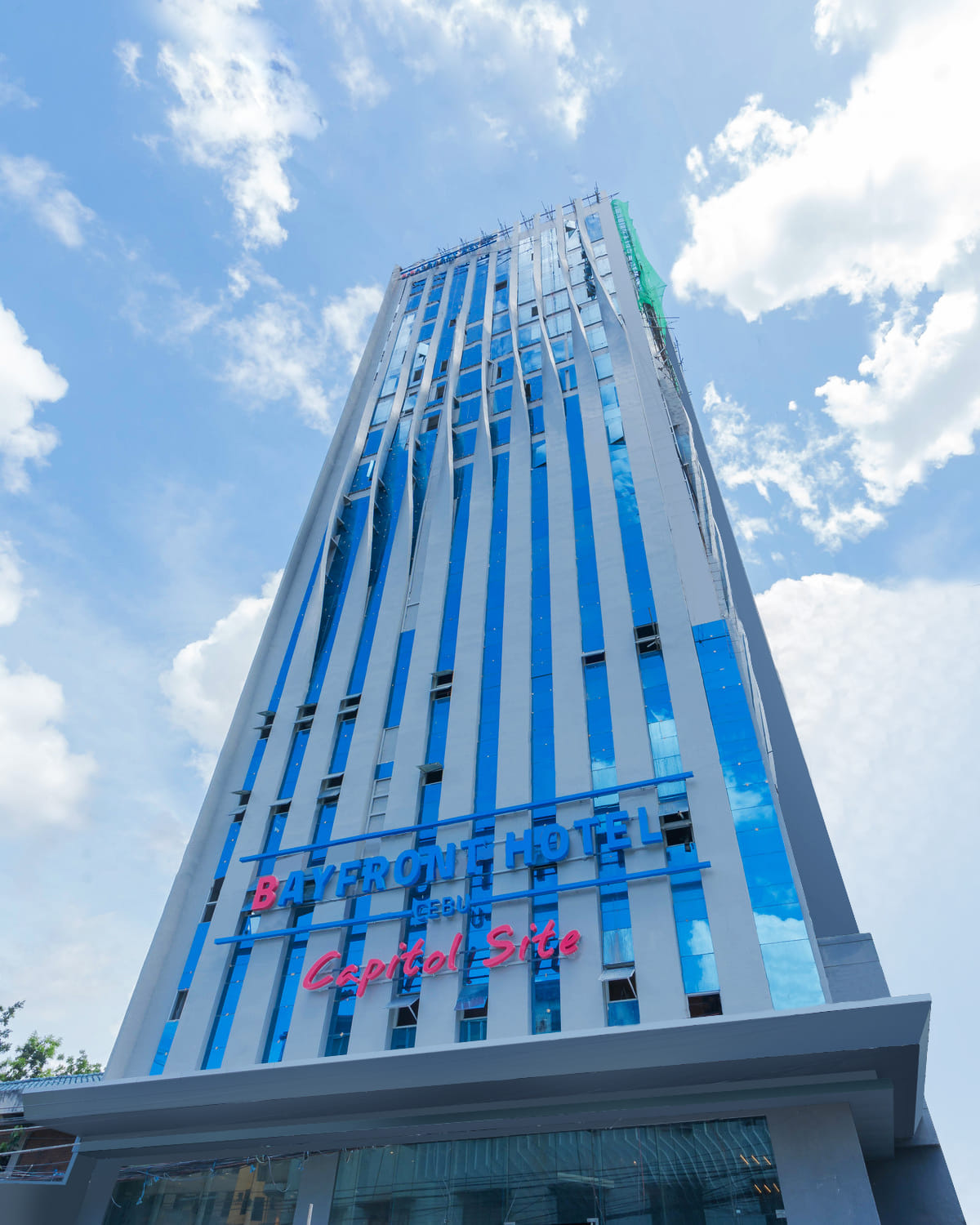 Best Time to Visit Cebu City: Complete Month-by-Month Guide (2026) 19 Bayfront Hotel Cebu - Capitol Site