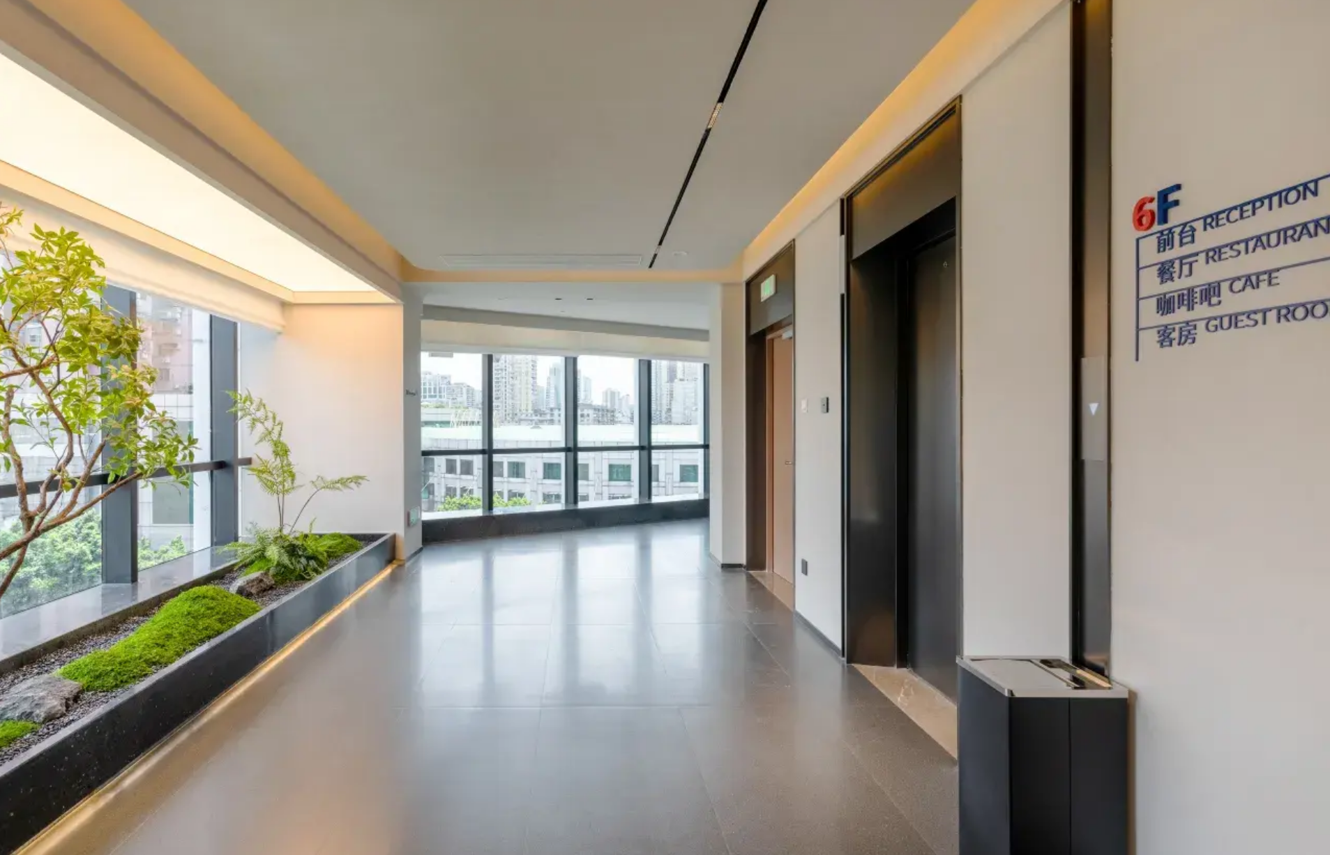 CYBO Station SSAW Hotel Hualin Temple Subway Station ShangxiajiuPedestrian Street Guangzhou · Hotel setting