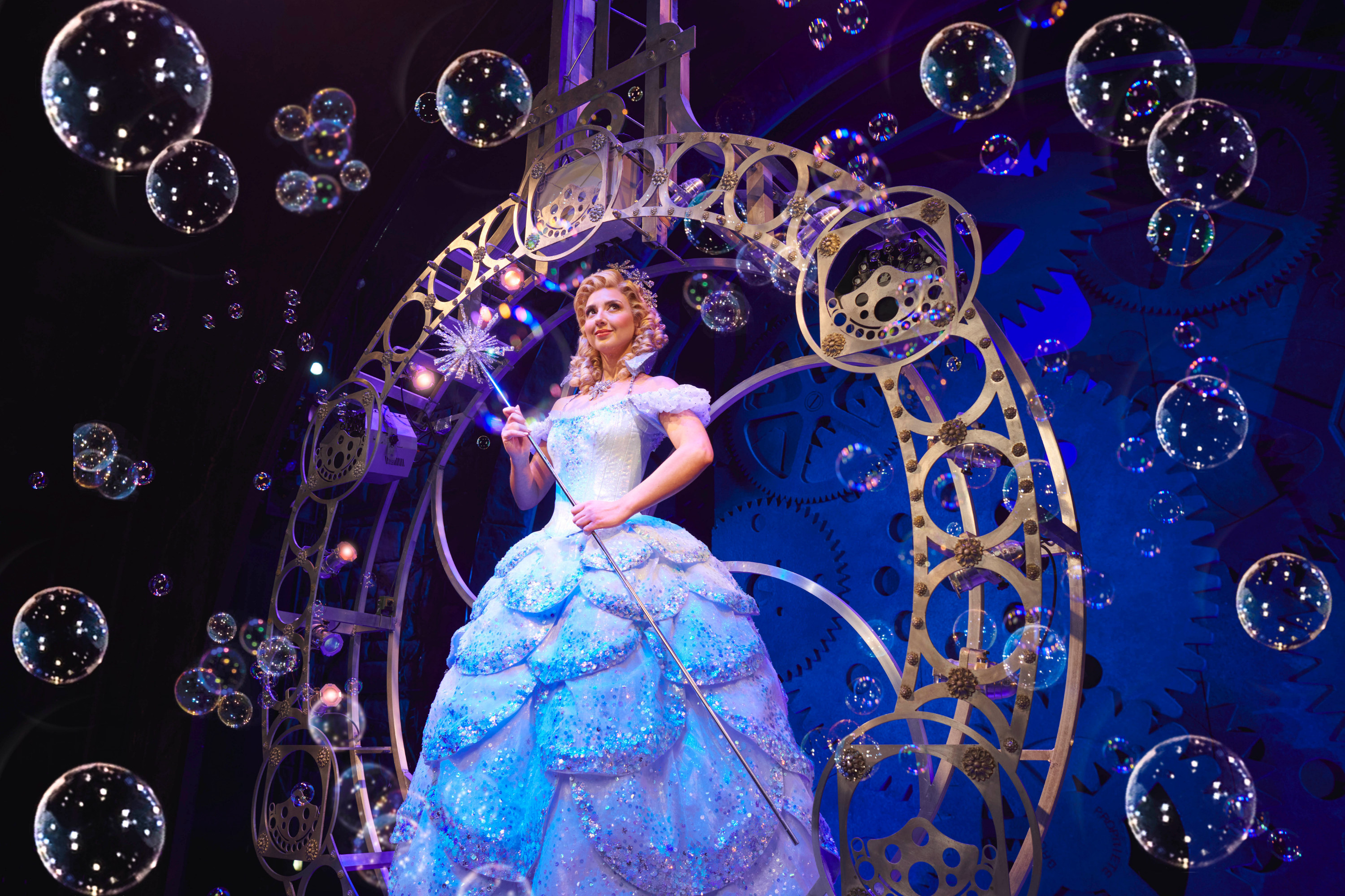 Wicked The Musical London - Glinda the Good