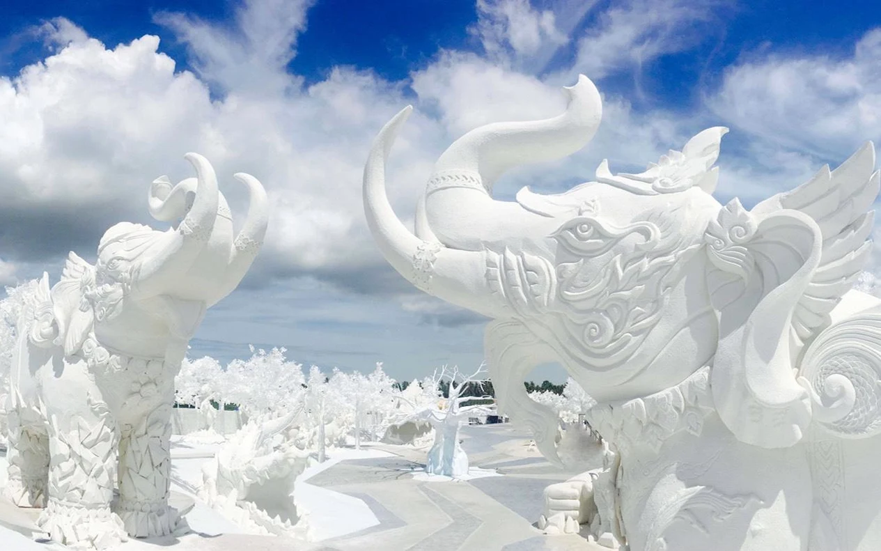 FROST Magical Ice of Siam