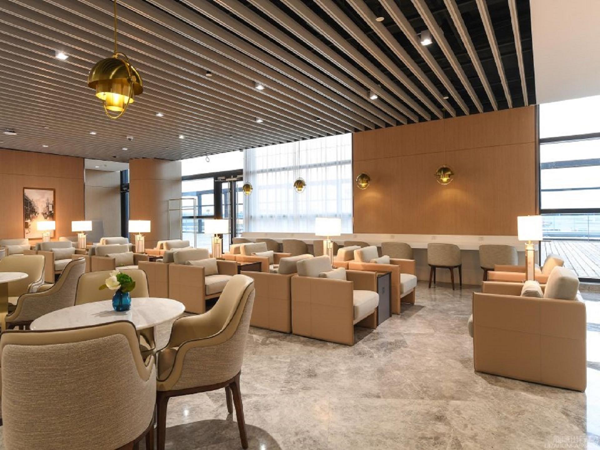 Shanghai Pudong International Airport VIP Lounge Services - Thumbnail 17