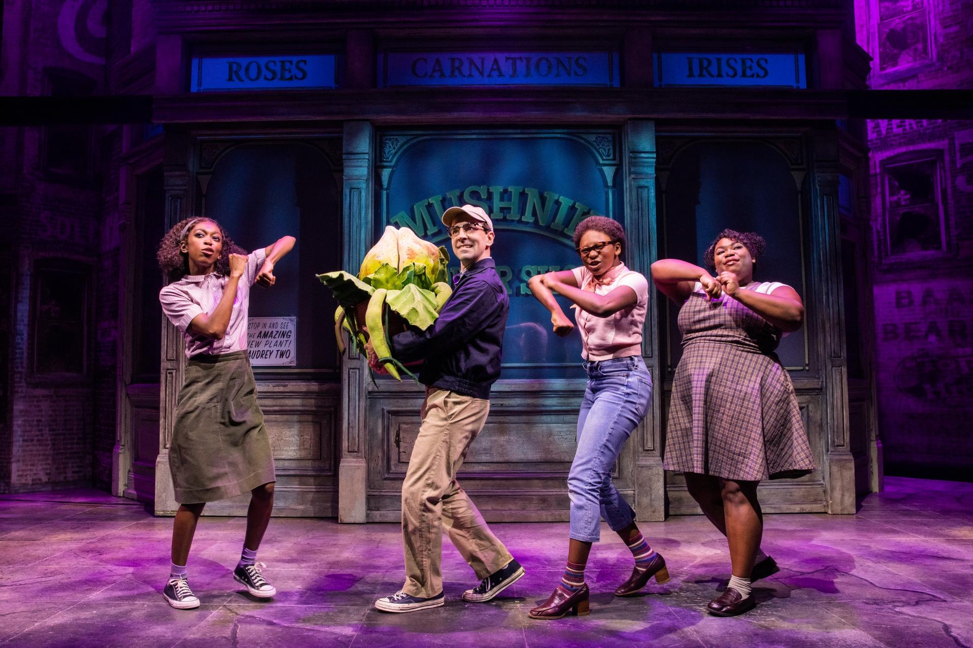 Little Shop of Horrors Musical Off-Broadway Show Ticket in New York - Thumbnail 4